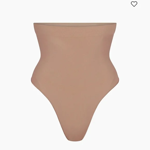 Nwot SKIMS High Waist Seamless Body Shaper Thong Pants Shapewear 3x Plus Torrid - Picture 1 of 12